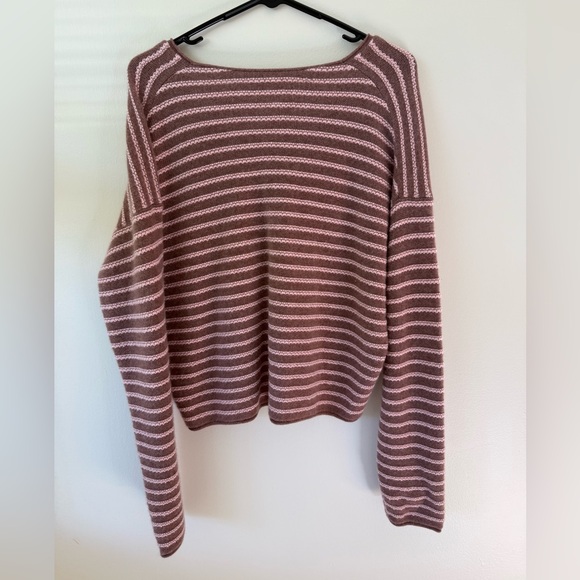 Theory Cashmere Cardigan - Picture 2 of 3